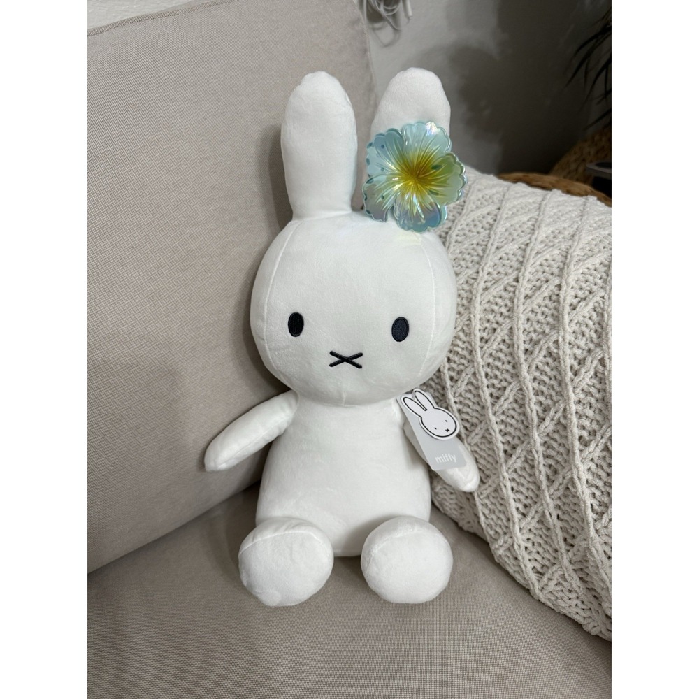 MIFFY White 14" Stuffed Plushie w/ Iridescent Hibiscus Hawaiian Flower Claw Clip - Picture 2 of 14